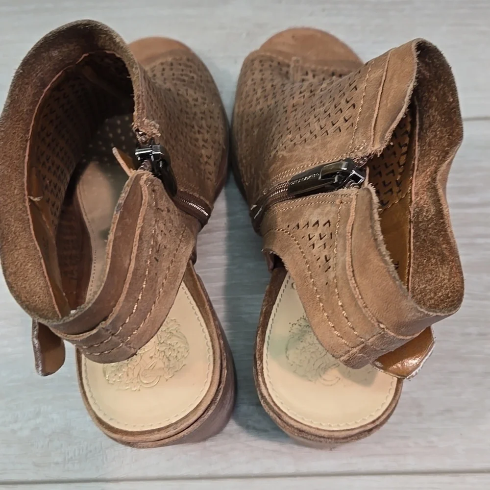 Vince Camuto Women Ankle Leather Open Toe Heels shoes sz 7M
